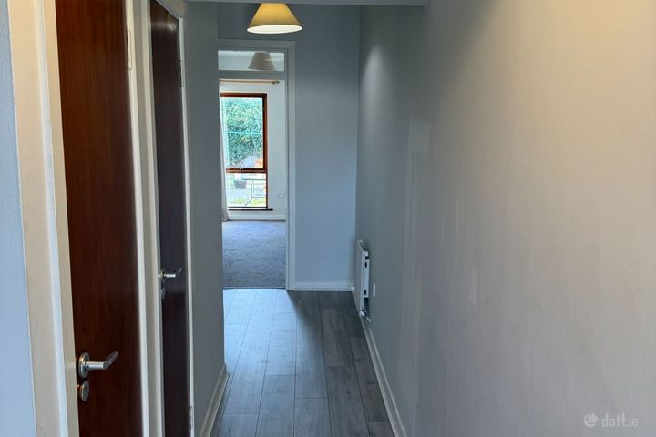 8 Merrion Crescent, Booterstown, Booterstown, Co. Dublin
