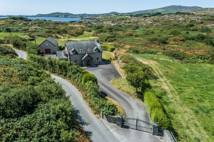 Ballyrisode, Goleen, Toormore, Co. Cork, P81XW31