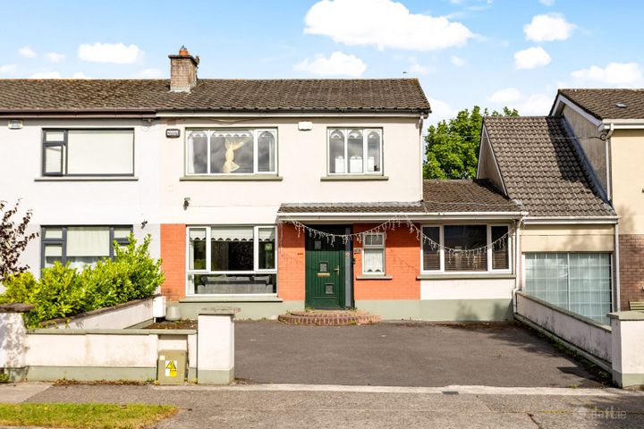 8 Moorefield Park, Newbridge, Co. Kildare, W12A389