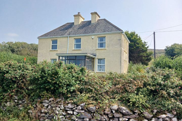 Spunkane Hill, Waterville, Ballinskelligs, Co. Kerry, V23FN74