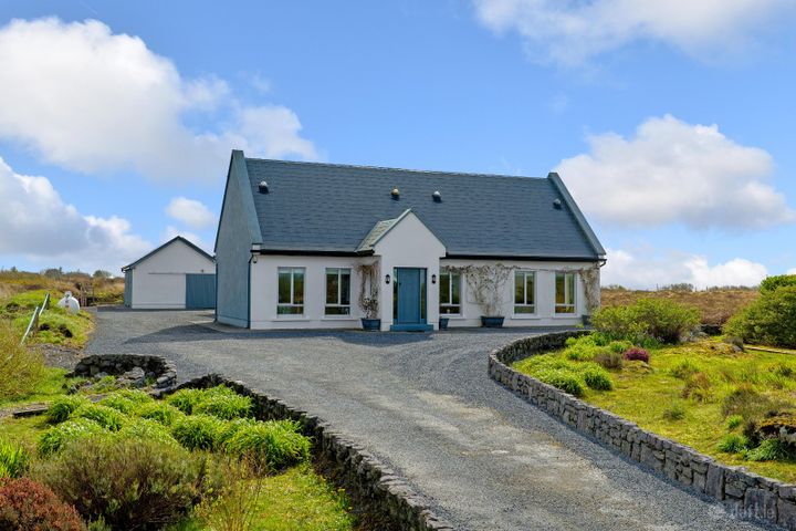 An Chathair, Kilroe East, Inverin, Co. Galway, H91VWH3