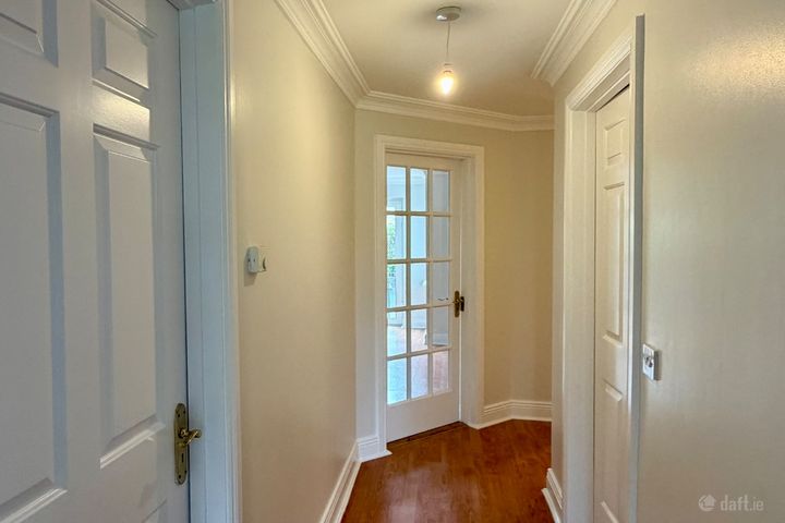 30 The Crescent, The Weir View, Kilkenny, Co. Kilkenny, R95PY61 - Photo 3