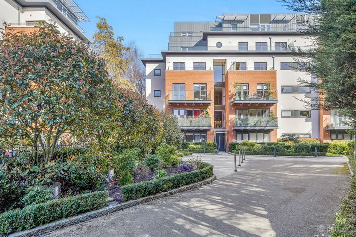 45 Lansdowne Wood, Ballsbridge, Dublin 4, D04XV60