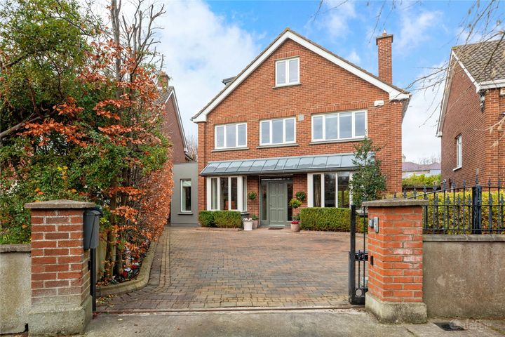 13 Richelieu Park, Sydney Parade Ave, Sandymount Dublin 4, Dublin 4, Dublin