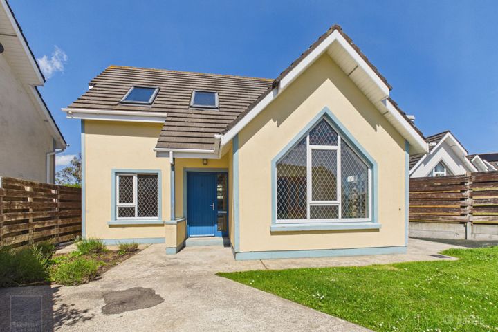 9 Grange Cove, Rosslare Strand, Co. Wexford, Y35D277