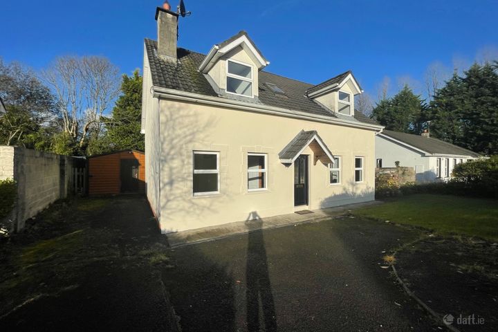 14 Clonlara Village, Clonlara, Co. Clare, V94A2N4