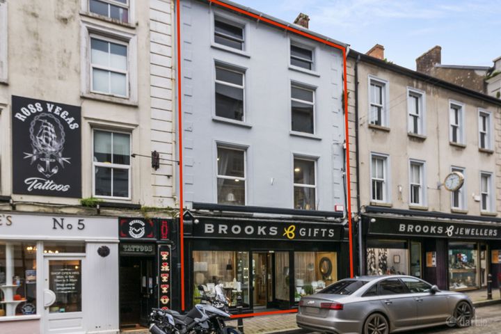 6 Charles Street, New Ross, Co. Wexford, Y34K638
