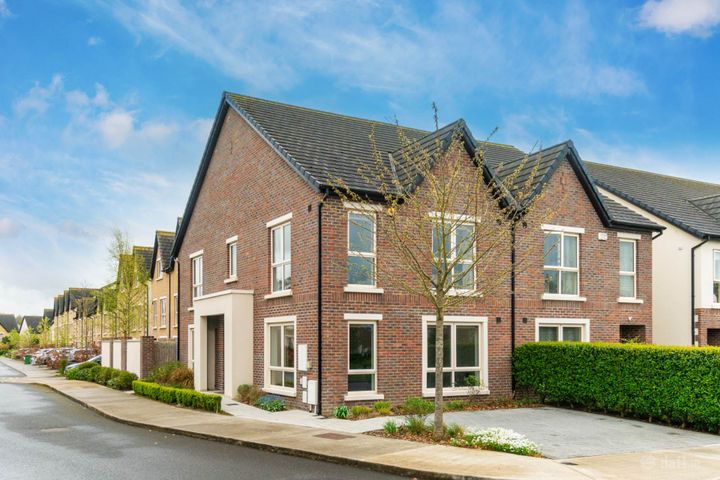 10 Oak Park Square, Oak Park, Naas, Co. Kildare, Naas, Co. Kildare, W91FPF8