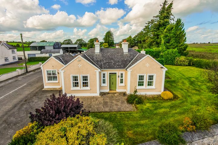 Cooltigue, Four Mile House, Co. Roscommon, F42XY40