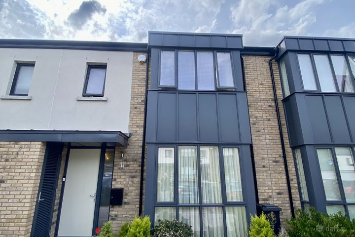 11 The Court, Carrickmines Manor, Carrickmines, Dublin 18