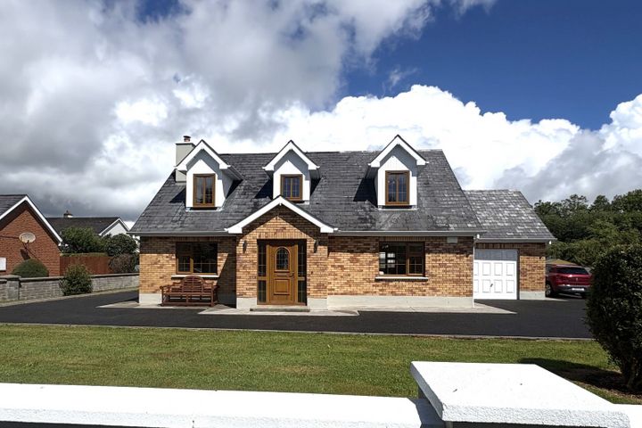 4 The Laurels, Lisnamuck, Longford Town, Co. Longford, N39E9P8