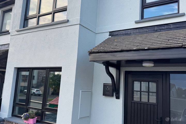 39 The Green, Clonattin Village, Gorey, Co. Wexford