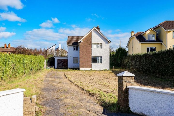 La Rochelle, Knocknacarra Road, Salthill, Co. Galway, H91RK0F