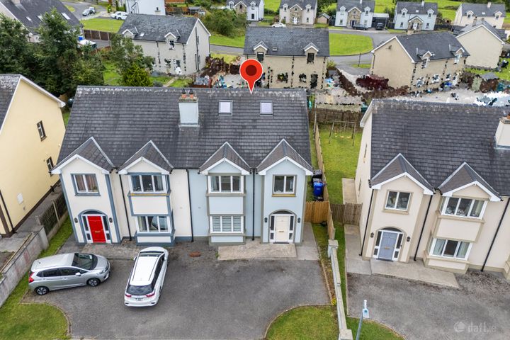 11 Holly Park, Leitrim Village, Co. Leitrim, N41CP57
