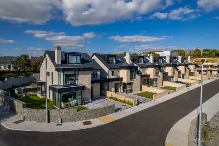 No. 2 Watersland, Kinsale, Co. Cork, P17EW89