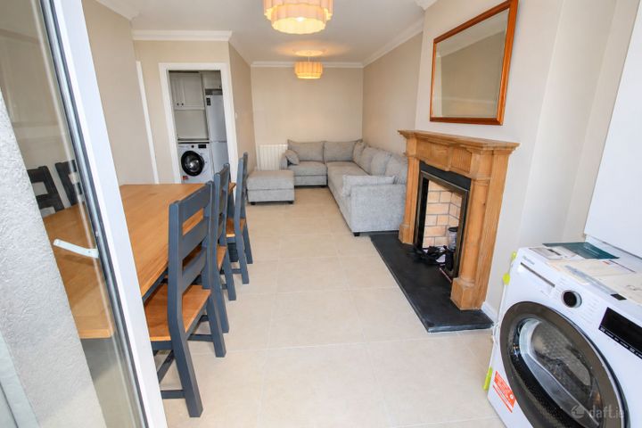 Apartment The Lansdowne Block, Pembroke Square, Grand Canal Dock, Dublin 4