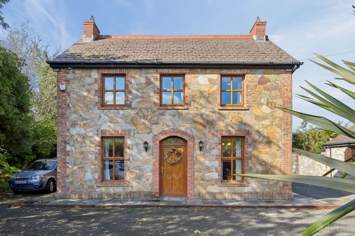 Hill House, Thornton, Swords, Co. Dublin, K67XA07
