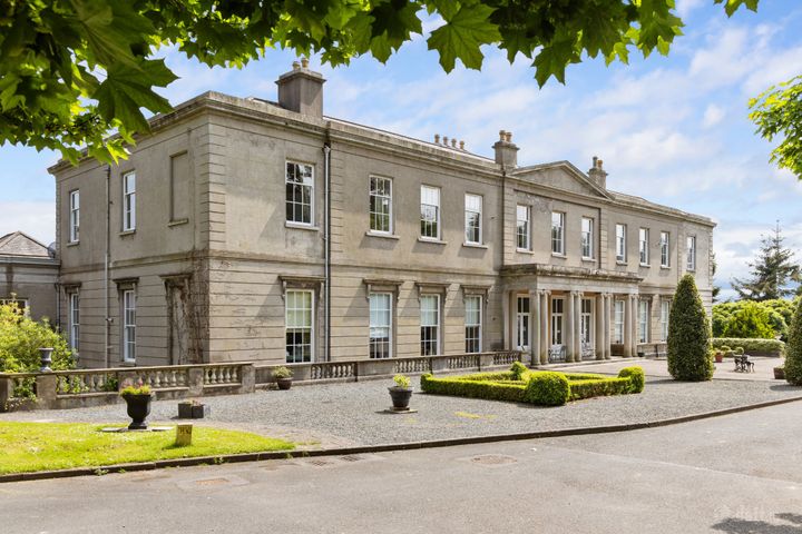 8 Old Connaught House, Old Connaught, Rathmichael, Co. Dublin, A98CD45