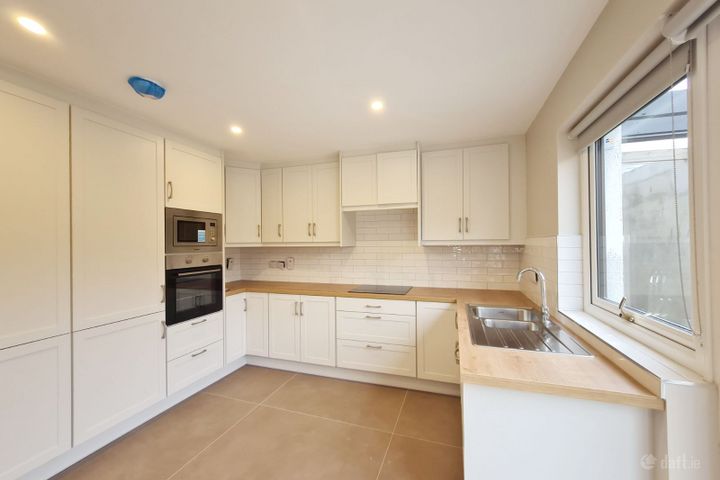 10 Sylvan Heights, Fairlands Park, Newcastle, Co. Galway