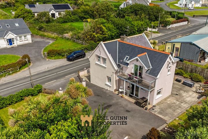 Station House, Ardeelan Lower, Rossnowlagh, Co. Donegal, F94P6P2