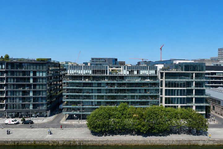 53 The Waterfront, Grand Canal Dock, Dublin 2, D02F785