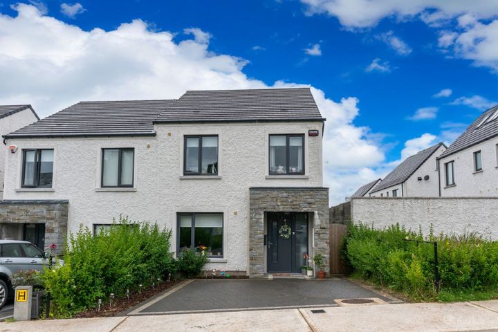 48 Tinnycross Park, Ballymore Eustace, Kildare