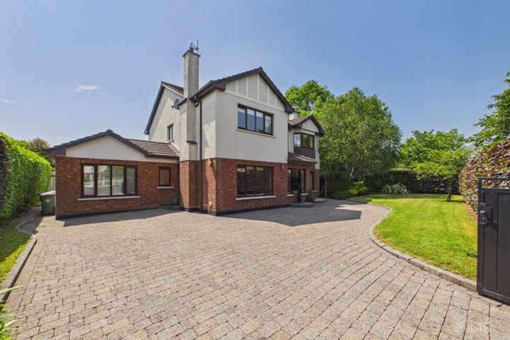 14 Fernwalk, Greenfields, Ballincollig, Co. Cork, P31R253