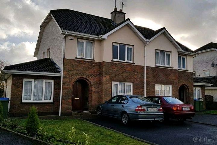 Aughanteeroe, Gort Road, Ennis, Co. Clare