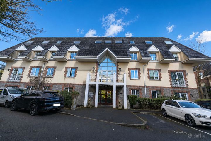 Apartment 5, The Sacra, Tassagard Greens, Garters Lane, Citywest, Co. Dublin, D24EH77