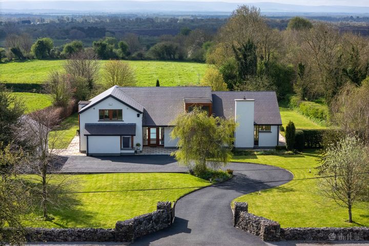 Killaghintober, Ballycumber, Grogan, Co. Offaly, R35EC97