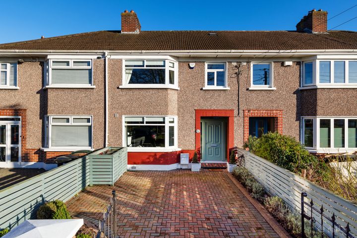 27 Brookwood Lawn, Artane, Dublin 5, D05WR62