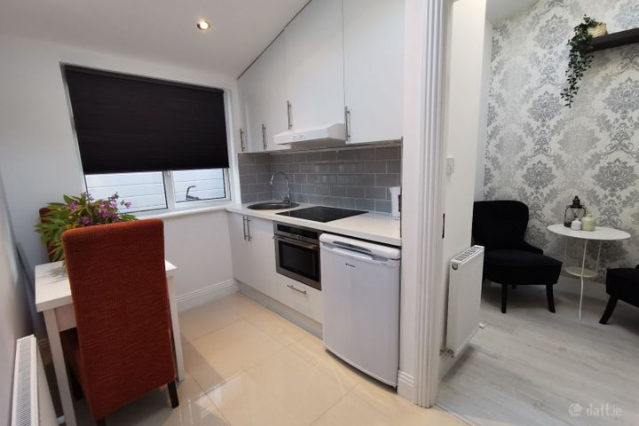 10 Carna Road, Palmerstown, Co. Dublin