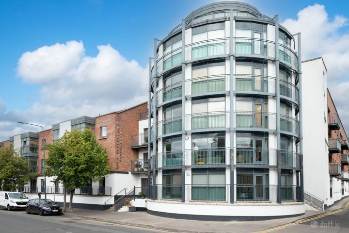 94 Shelbourne Park Apartments, South Lotts Road, Ringsend, Dublin  4, Co. Dublin, D04NX30