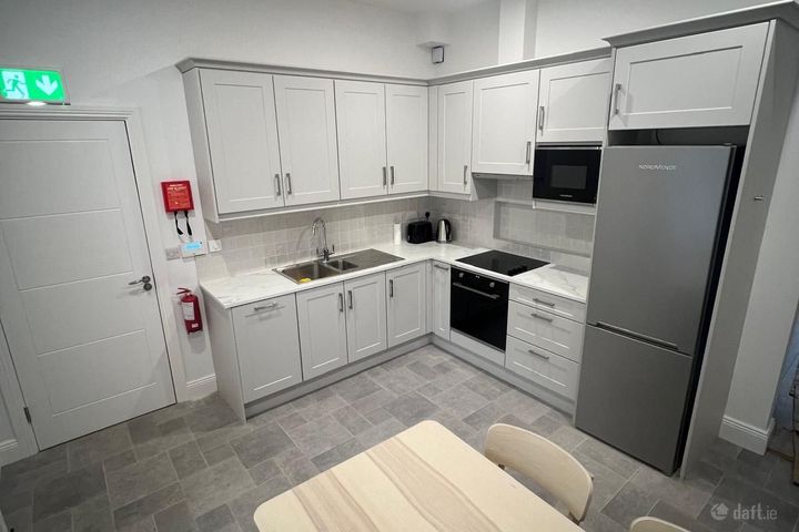 Apt, 26 Lower Glanmire Road, Cork, St. Lukes, Co. Cork