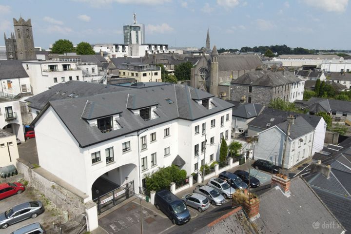 Strand Court, Strand Street, Athlone, Co. Westmeath