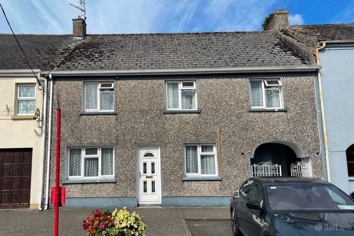 Lower Main Street, Ballyporeen, Co. Tipperary, E21XD36