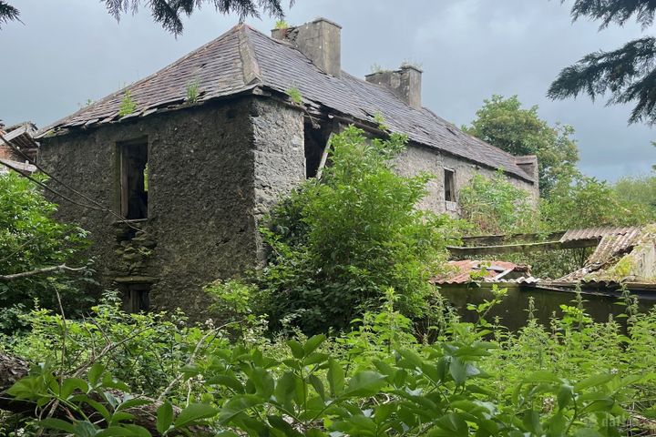 Glebe house ruins & Pig Farm Anglont, Killorglin, Co. Kerry