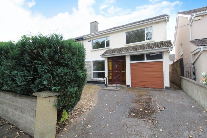 7 Roselawn Way, Castleknock, Dublin 15, D15E0WF