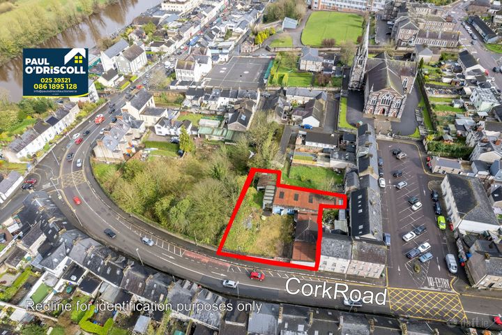 Cork Road, Fermoy, Co. Cork, P61C437