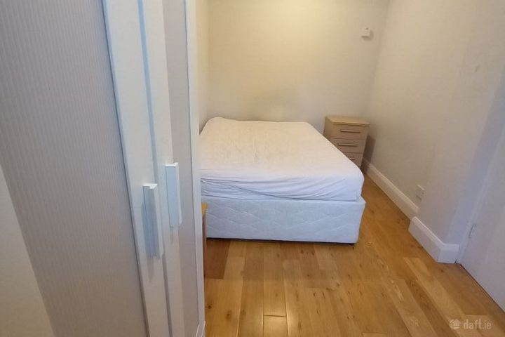 Kilmacud Road Upper, Kilmacud, Co. Dublin