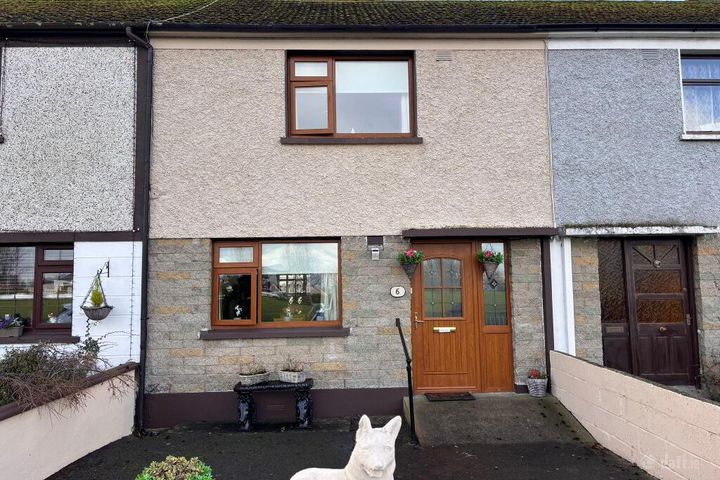 6 Saint Finnan's Avenue, Ardfinnan, Co. Tipperary, E91WY46