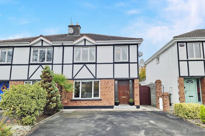 87 The Hawthorns, Ennis, Co Clare, V95W6P1