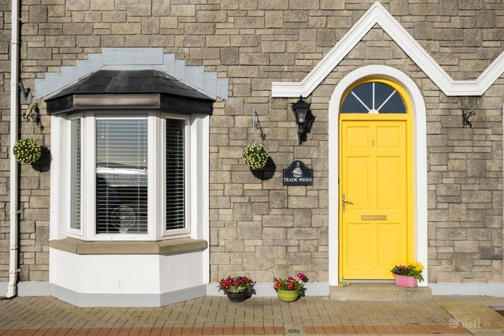 Trade Winds, 5 Coady'S Quay, Dungarvan, Co. Waterford, X35V098