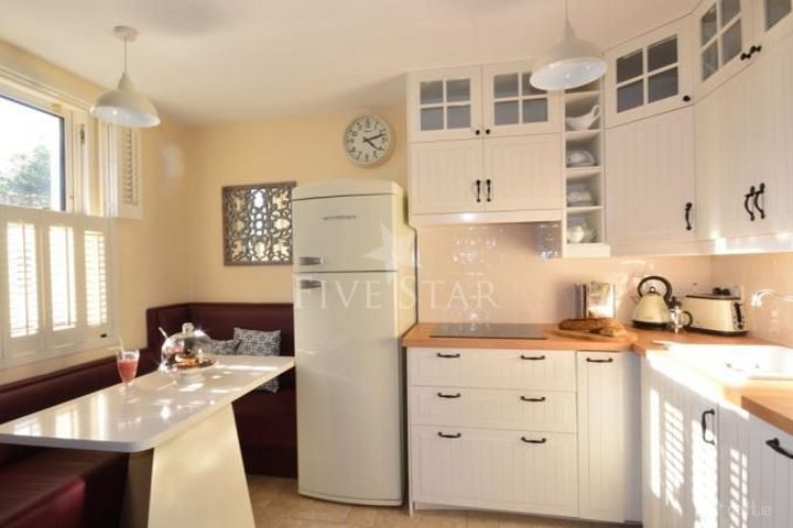 Grey's Lane, Dingle, Co. Kerry