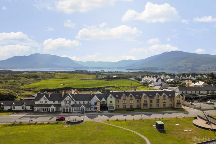 Ref 1189 - The Bayview Hotel, Main Street, Waterville, Co. Kerry, V23HW24