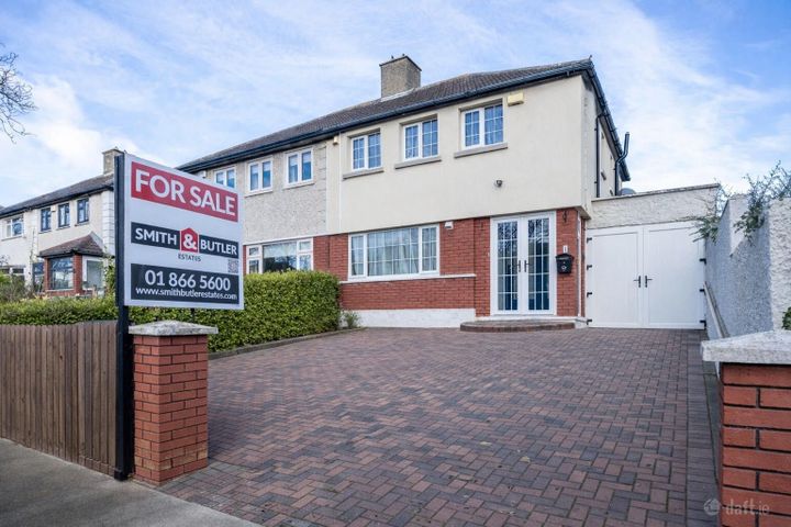1 Shanowen Grove, Santry, Dublin 9, D09DW98