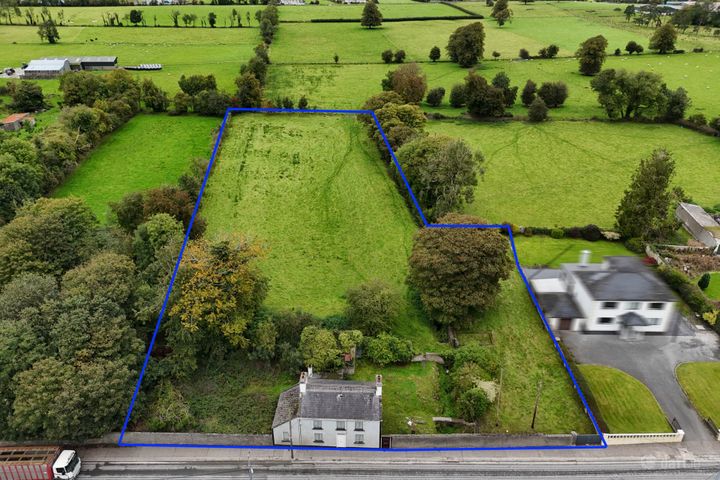 Residence on c. 1.75 Acres, Chapel Street, Elphin, Co. Roscommon, F45D853