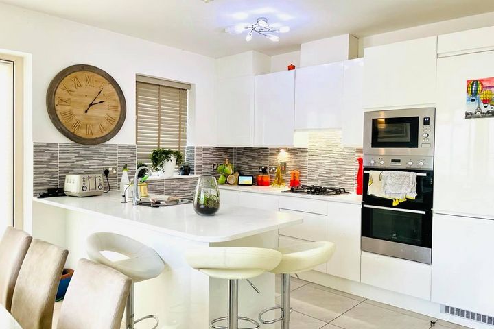 Shackleton Park, Lucan, Co. Dublin