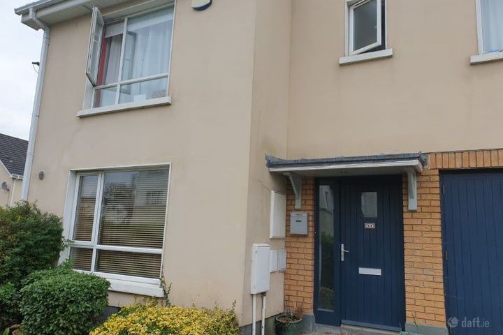  BESIDES Apartment 2,Ongar House,1 Ongar Square,Ongar Village,Dublin 15, Ongar, Dublin 15