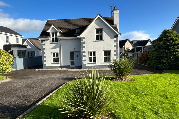 66 Lakeview Heights, Cullenagh, Ballina, Co. Tipperary, V94W1Y6